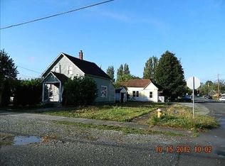 710 W Lincoln St, Mount Vernon, WA 98273