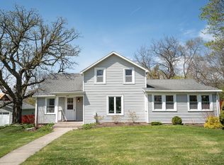 233 Elkhorn Rd, Eagle, WI 53119