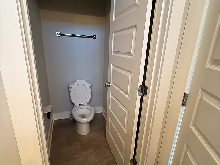 758 Cottage Park Dr — Photo 57