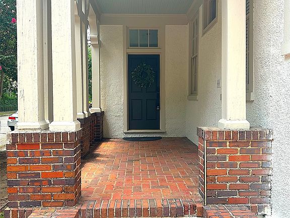 4th image of 1286 S Lawrence St