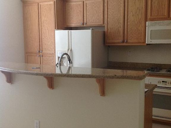 5th image of 4535 Brannigan St