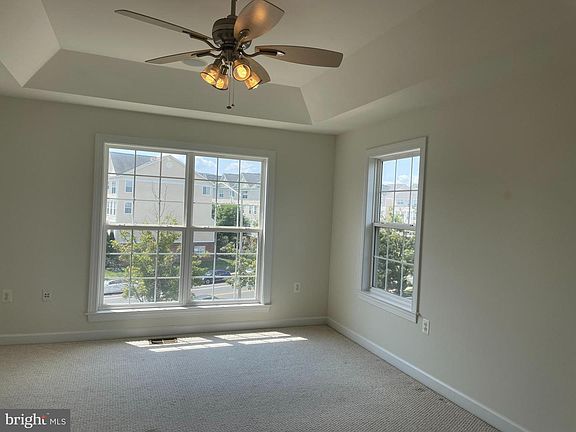 3rd image of 13638 Salk St #114