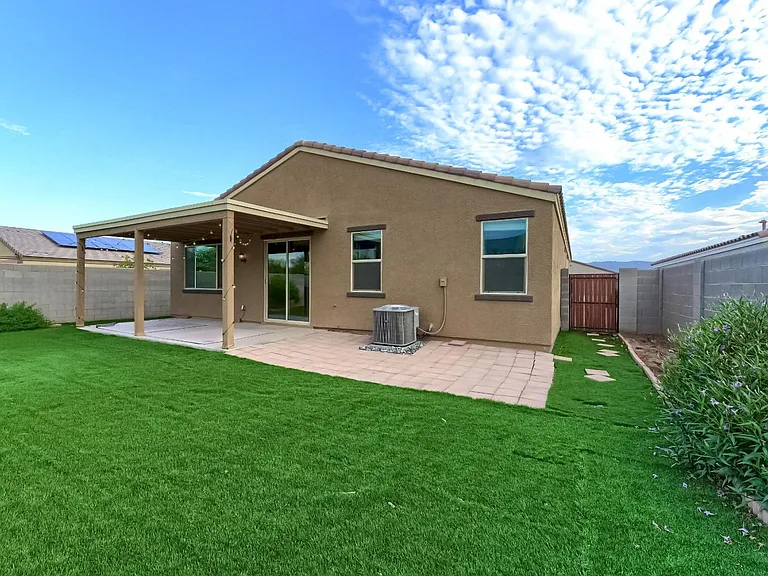 1754 E Grenadine Rd — Photo 42