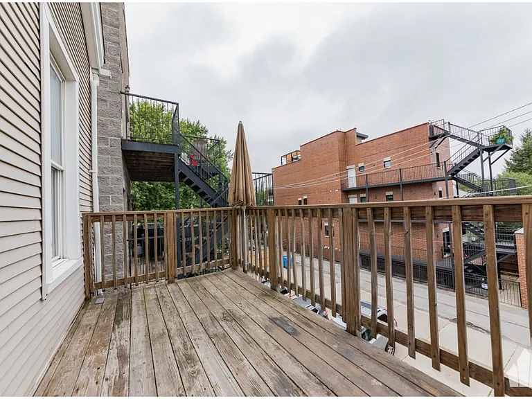 3110 N Racine Ave #2 — Photo 12
