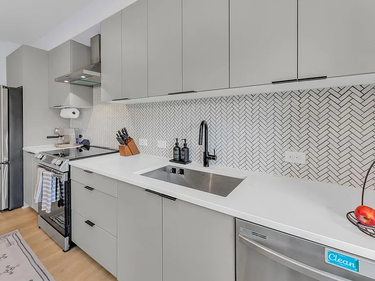 2500 Longview St #323 — Photo 14
