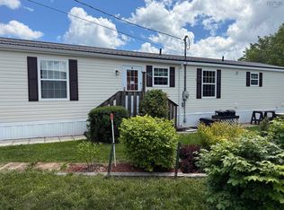 159 Haven Dr, Bridgewater, NS B4V 4E4