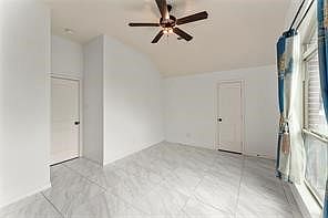 4th image of 238 Rudder Rd