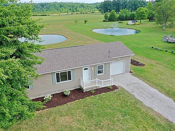 4th image of 2826 Bristol Champion Townline Rd NW
