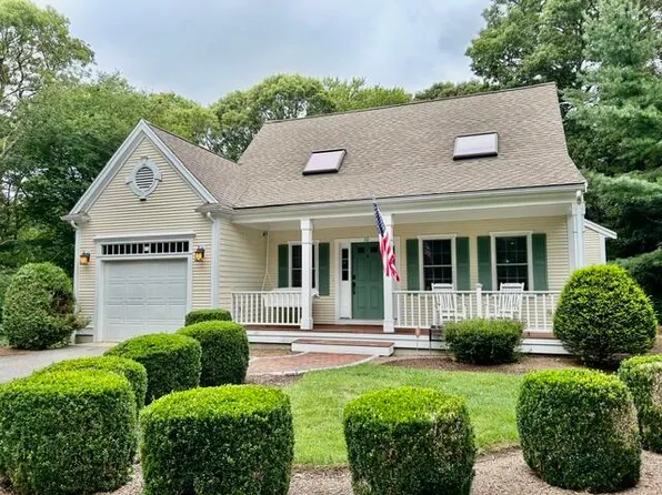 10 Lawton Lane, West Barnstable, MA 02668