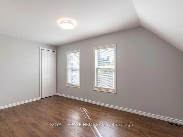 30 Walnut St — Photo 17