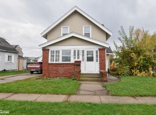 206 N 5th St, Marshalltown, IA 50158