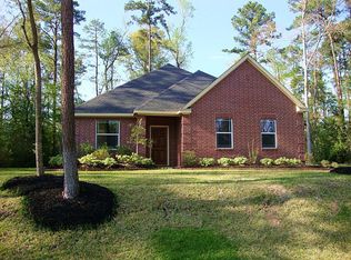 629 Spring Forest Dr, Conroe, TX 77302