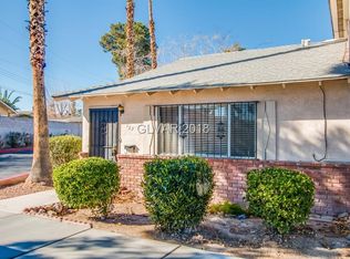 123 Greenbriar Townhouse Way, Las Vegas, NV 89121