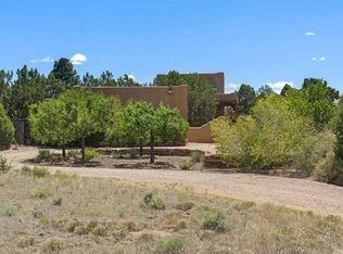 13 Alcalde Loop, Santa Fe, NM 87508