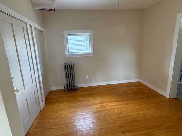 61 Bridge St #1, Lewiston, ME 04240