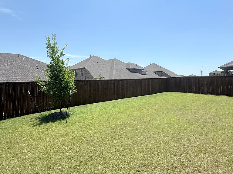 1911 Sandpiper Way — Photo 23
