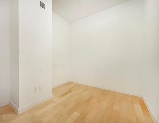 Rented by MOTION New York | media 7