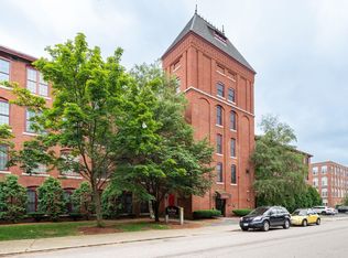 471 Silver St #107, Manchester, NH 03103