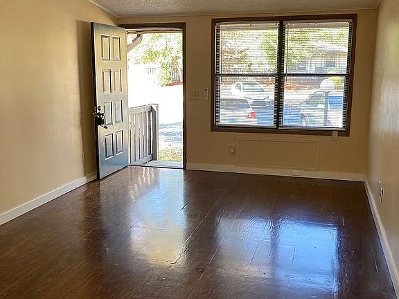 2nd image of 408 Springbrook Dr #408