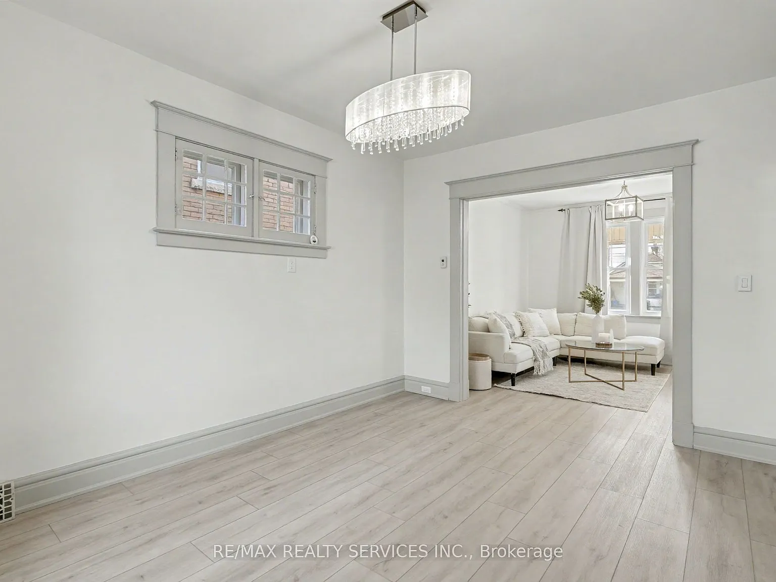 4 bed, $2,400 — Photo 3