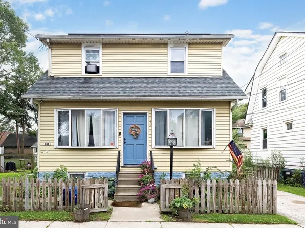 834 Paul St, Gloucester City, NJ 08030