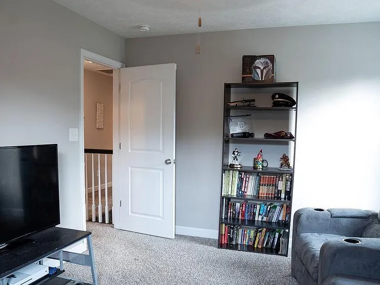 1246 Brickyard Dr — Photo 33