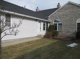 24F Castle Hill Rd, Agawam, MA 01001