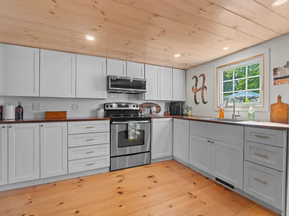 50 Bokum Road, Chester, CT 06412