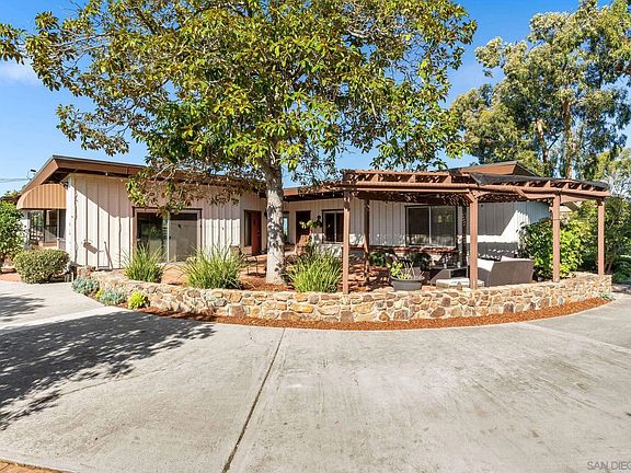 2nd image of 459 Carolina Rd