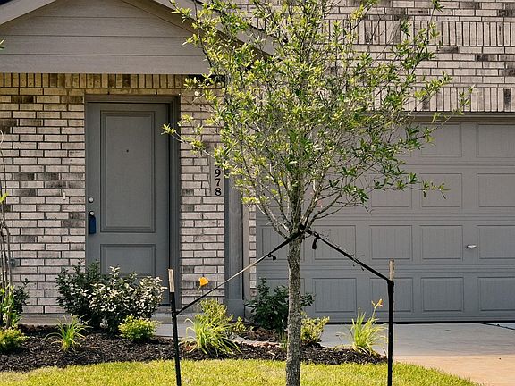 2nd image of 14978 N Ascot Bend Cir