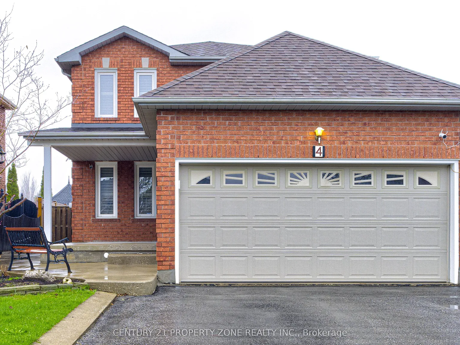 4 bed, $3,900 — Photo 2