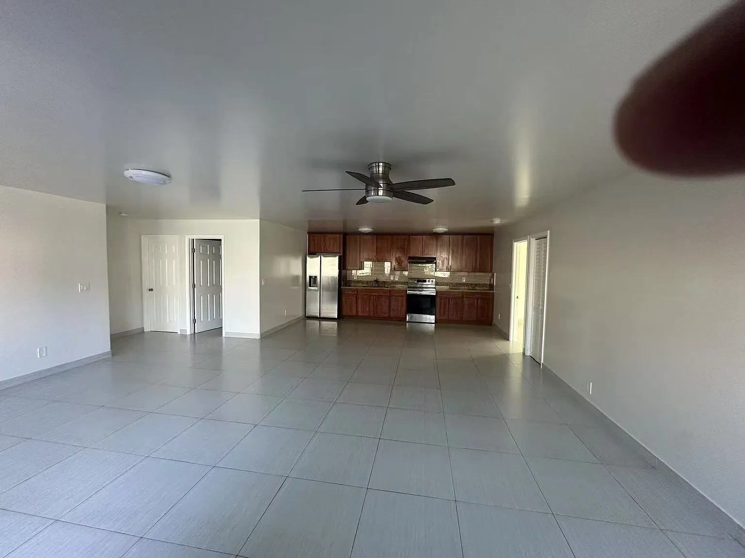 3 bed, 1380 sqft, $3,400 — Photo 2