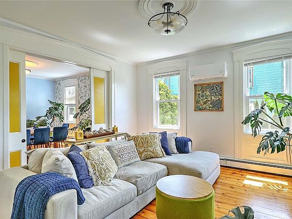 4th image of 149 Earle St