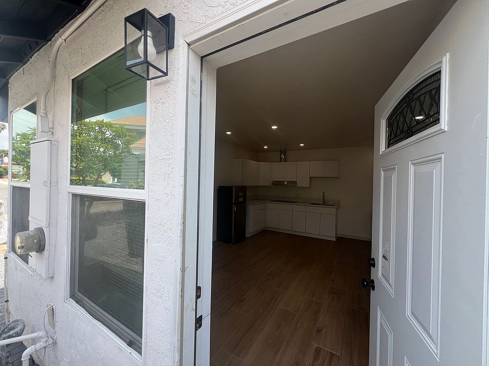 1st image of 2422 Megan Ct