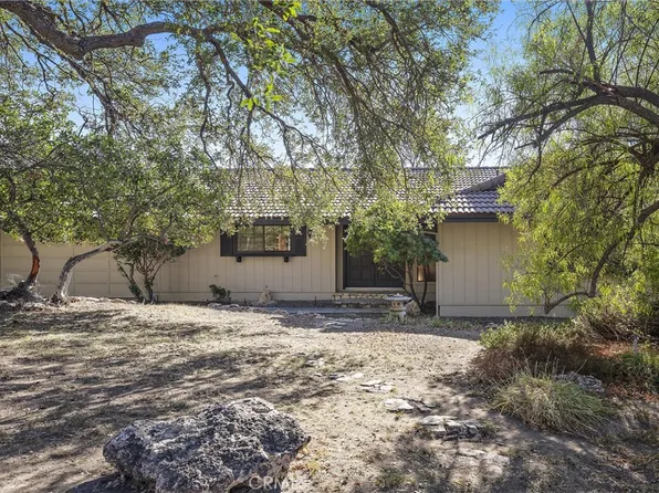 240 Hilltop Dr, Paso Robles, CA 93446