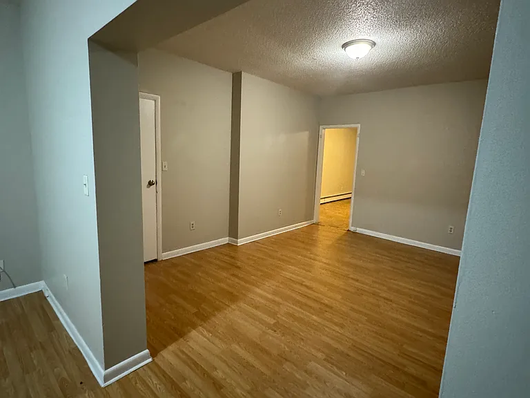 187 Whiting St #D — Photo 5