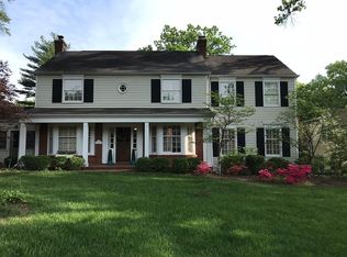 1329 Green Tree Ln, Saint Louis, MO