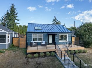 7930 20th Ave SW, Seattle, WA 98106