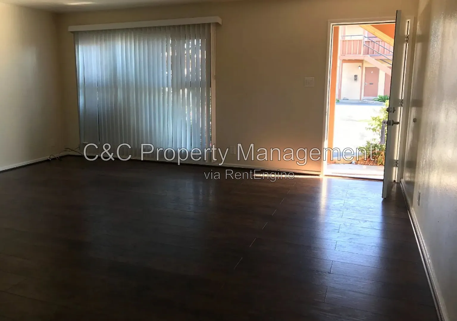 2 bed, 1.0 bath, 750 sqft, $2,295 — Photo 2