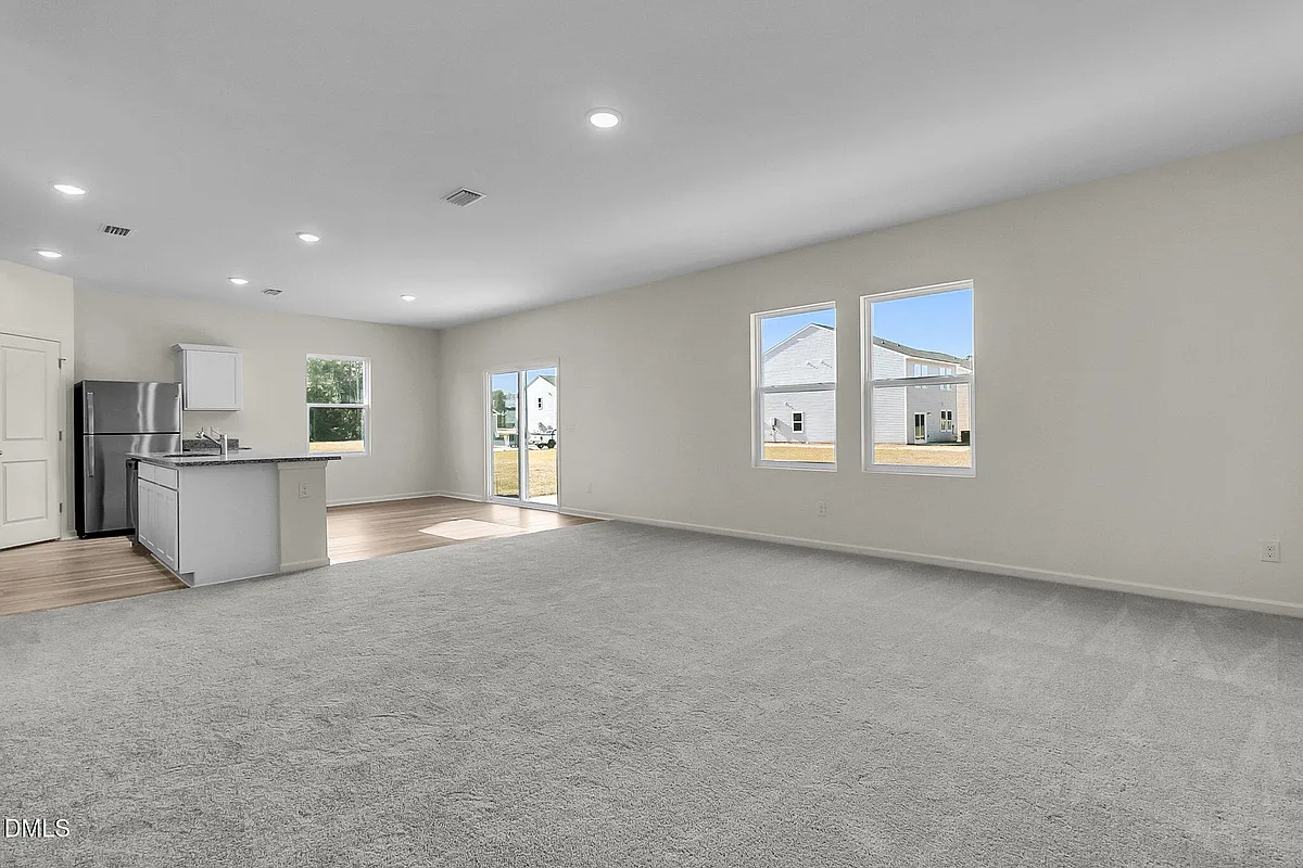 Building Photo - 2549 Quarry Rd