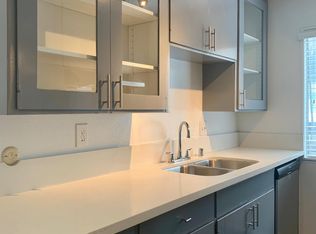 2206 Allesandro St APT 101, Los Angeles, CA 90039
