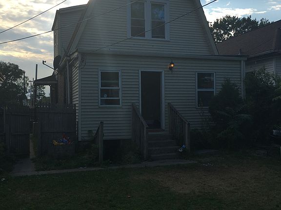 2nd image of 8311 S Cregier Ave #60617