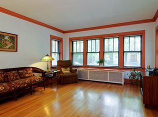 4711 N Sacramento Ave, Chicago, IL 60625