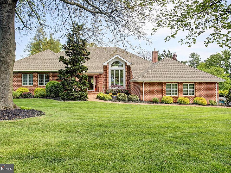 1st image of 3344 Carnoustie Dr