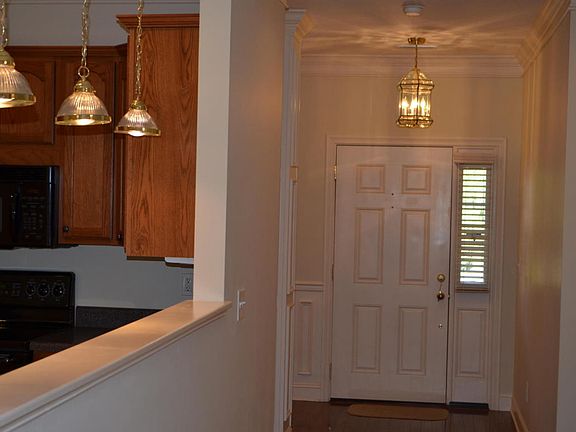 2nd image of 416 Woodlawn Gardens Way #5
