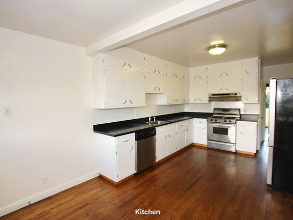 3rd image of 769-771 37th Ave