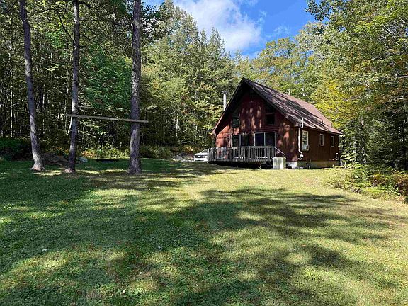 3rd image of 547 Williams Road