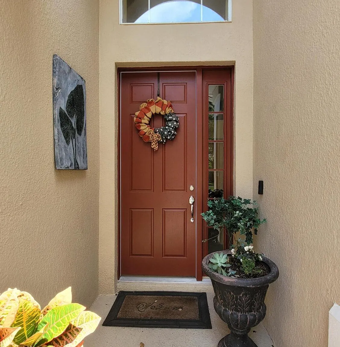 4 bed, 2.5 bath, 2920 sqft, $2,995 — Photo 1