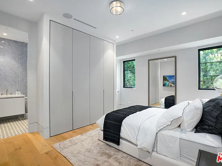 608 N Alpine Dr — Photo 63
