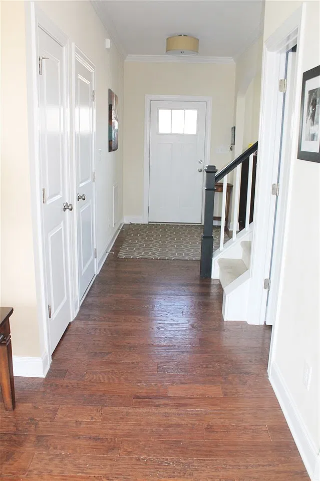 4 bed, 2.5 bath, $2,100 — Photo 3